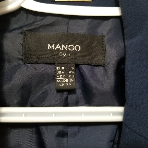 Tailored double breasted blazer - Picture 2 of 3